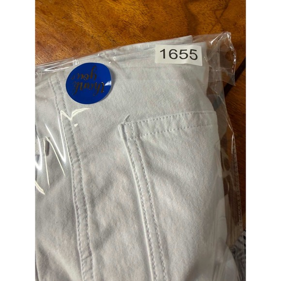 Quacker Factory Pants - Quacker Factory Women 18W White DreamJeannes Wide Leg Rhinestone Heart Pants